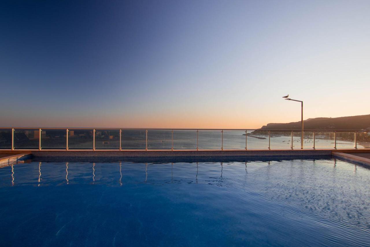Lovely Sea View Apartment เซซิมบรา ภายนอก รูปภาพ